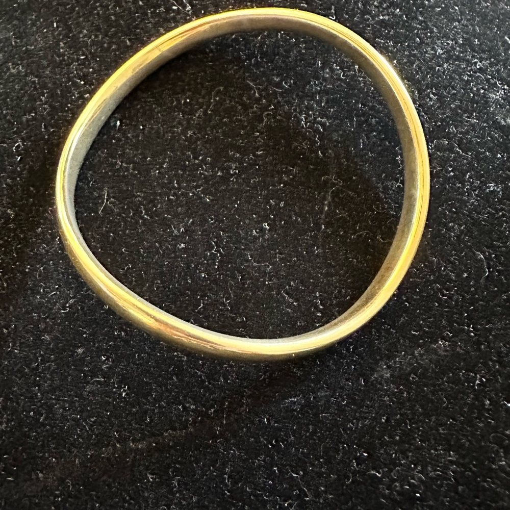 Liz Claiborne Wavy Bracelet